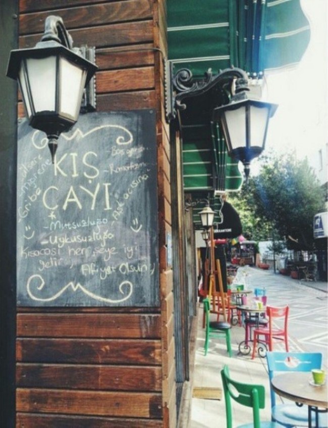 Kadıköy'deki Kahvaltıcılar Tosbağa Cafe