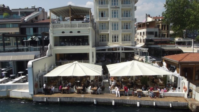 İstanbul'da Boğaz'da Kahvaltı Yapabileceğiniz Yerler The House Cafe