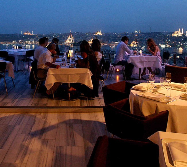 İstanbul'un En Romantik Mekanları Mikla Restaurant