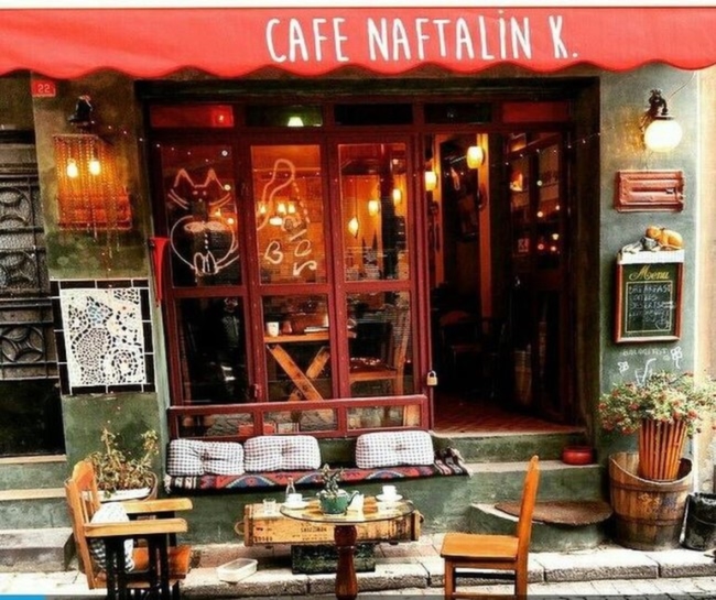 Naftalin Cafe - Fatih