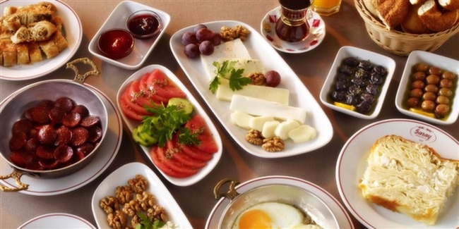 Saray-Muhallebicisi-Kahvaltı-İftar-Sahur-Ramazan