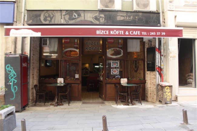 Bizce-Köfte-Cafe-Galata