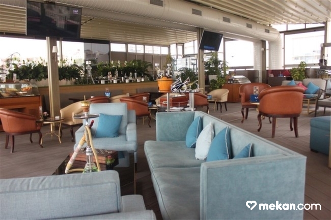 Hezarfen-Bar-Lounge-CVK-Bosphorus-Park-Hotel