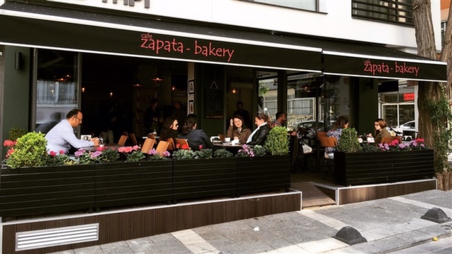 Zapata-Cafe-Moda