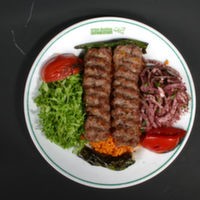 Salata + Ezme + Maydanozlu Salçalı Evin Ana Ekmeği + Ayran (30 cl.)