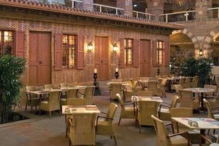 Çengelhan Brasserie, Divan Otel