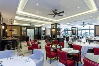 Brass Restaurant & Bar, Martı İstanbul Hotel