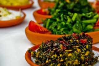 Küçükyalı Fora İstanbul Restaurant'ta Enfes Lezzetlerle Donatılmış İftar Yemeği