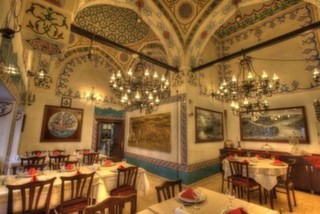 Bab-ı Hayat Restaurant'ta Gerçek Osmanlı Lezzetlerinden Oluşan Enfes İftar Menüsü